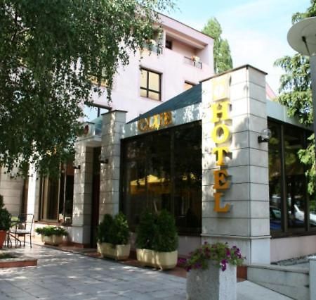 Hotel Dinara Livno Exteriör bild