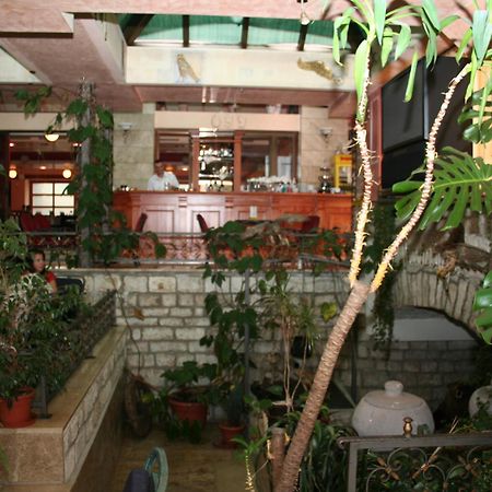 Hotel Dinara Livno Rum bild