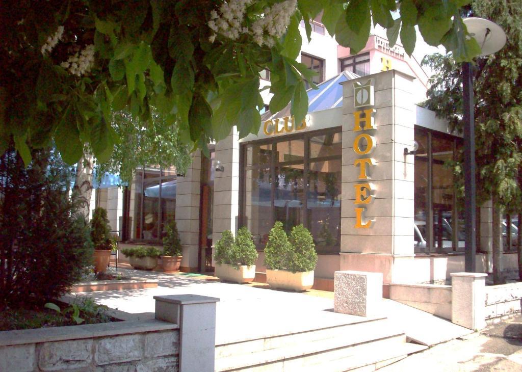 Hotel Dinara Livno Rum bild