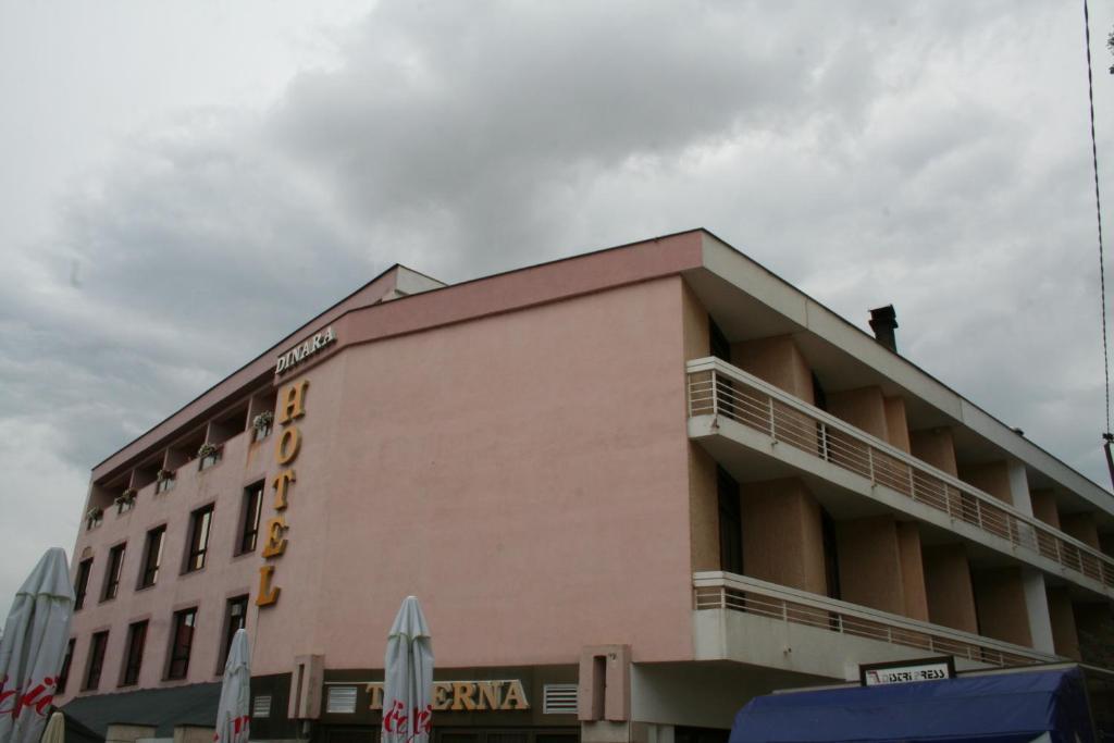 Hotel Dinara Livno Exteriör bild